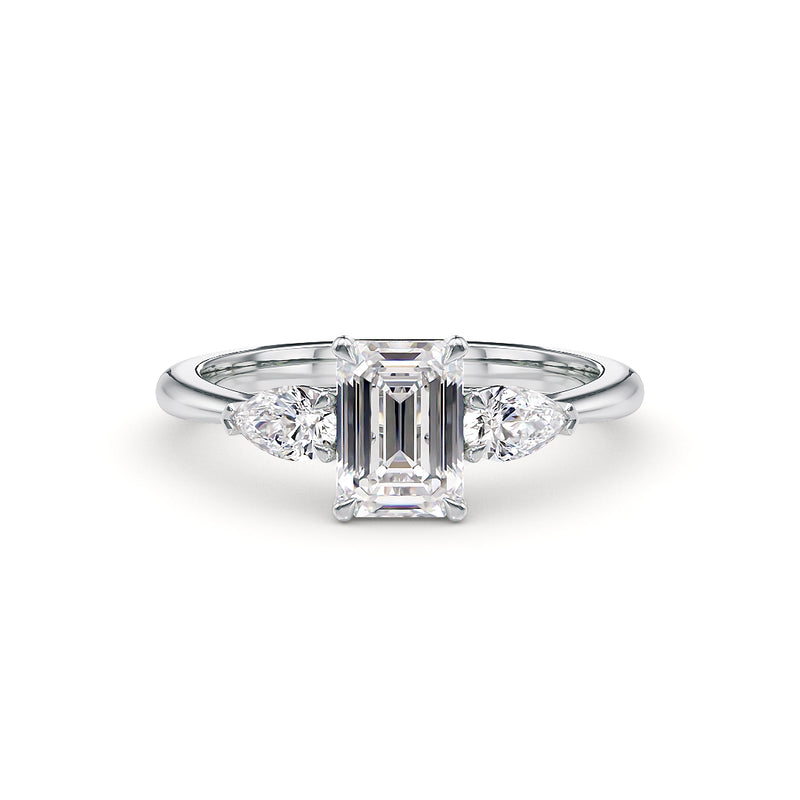 Elisa engagement ring 18K white gold - Stellini Diamonds
