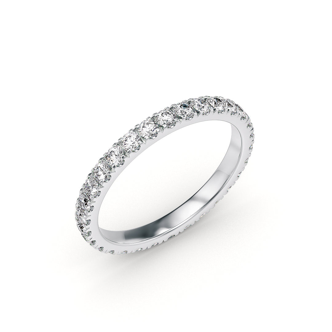 Eternity Ring in Weissgold mit 2,10 mm Breite und Labordiamanten, von Stellini Diamonds, mit IGI-Zertifikat.